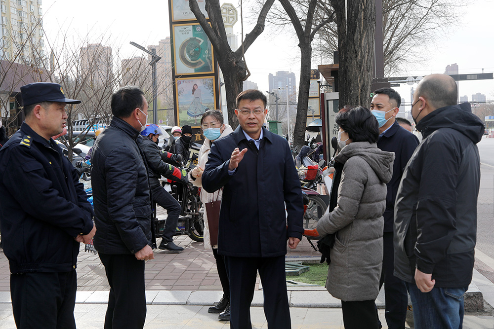 宋桂合检查文明城市巩固提升工作_铜川市人民政府