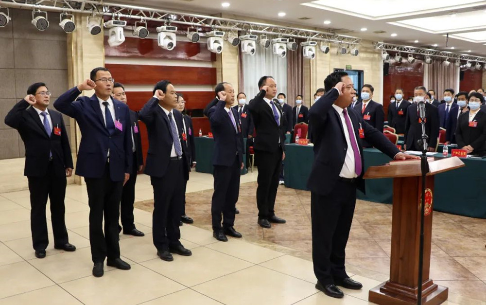 铜川市印台区第十一届人民代表大会第一次会议胜利闭幕
